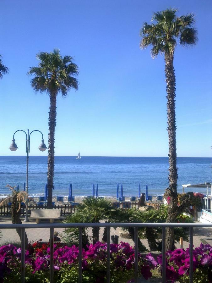Loft Al Mare Villa San Lorenzo al Mare Exterior photo